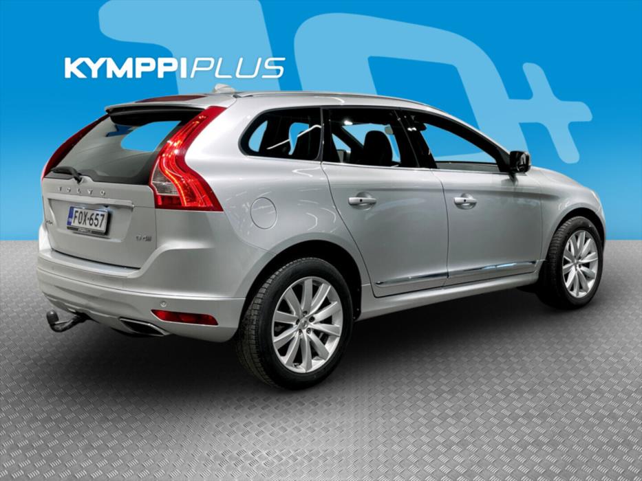 VOLVO XC60 2017