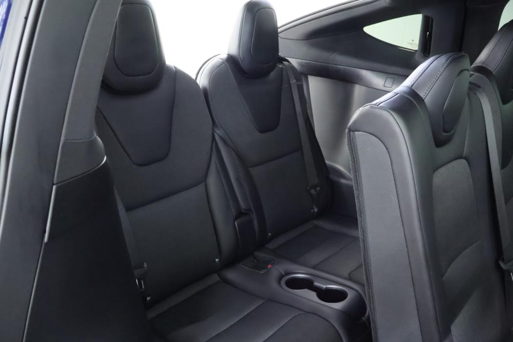 TESLA Model X 2018
