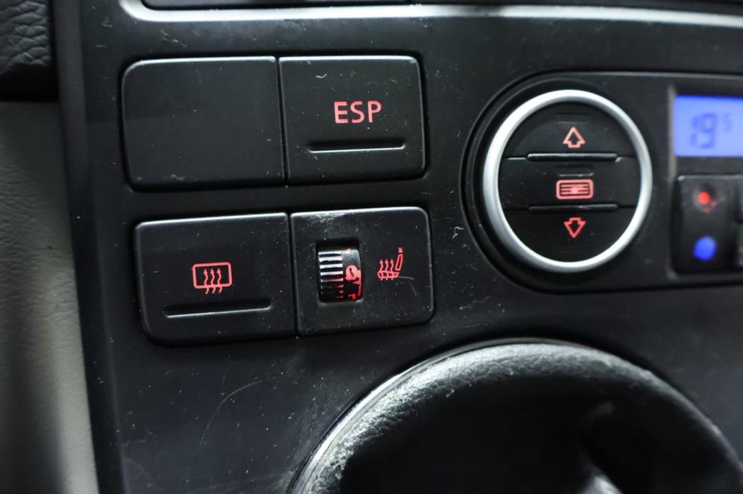 VOLKSWAGEN Multivan 2004