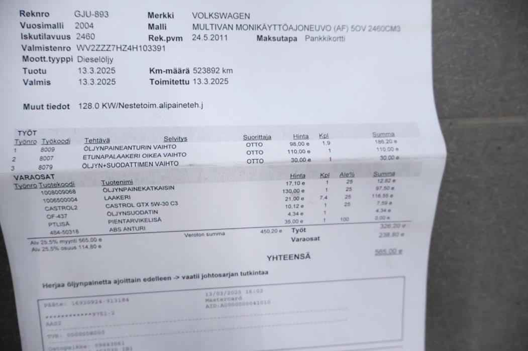 VOLKSWAGEN Multivan 2004