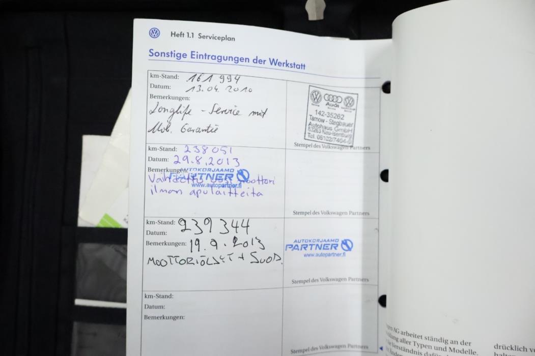 VOLKSWAGEN Multivan 2004