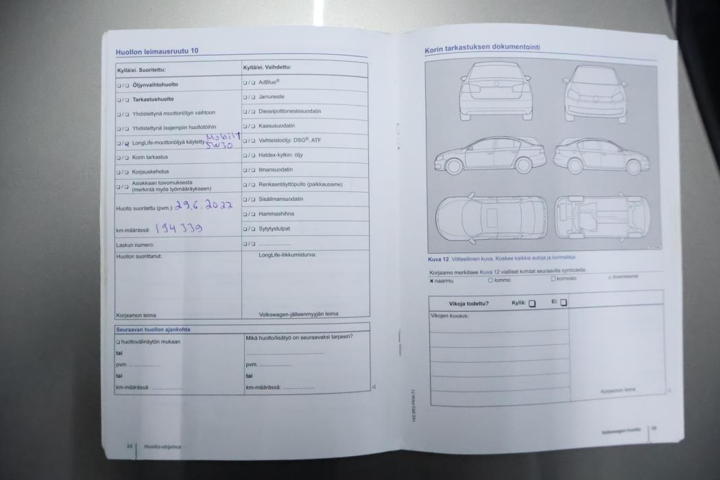 VOLKSWAGEN Passat 2014