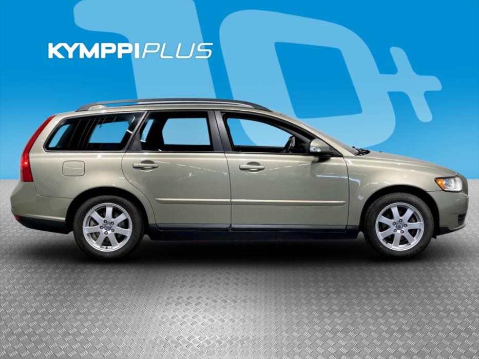 VOLVO V50 2010