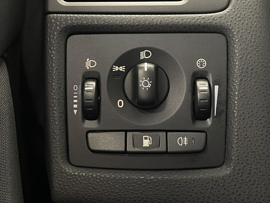 VOLVO V50 2010