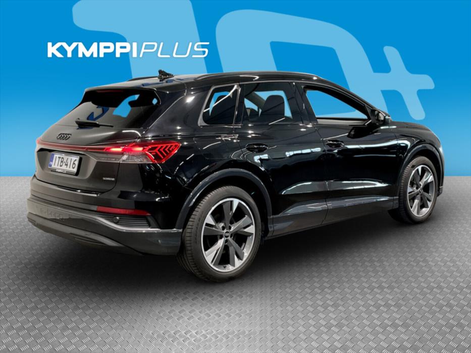 AUDI Q4 e-tron 2023