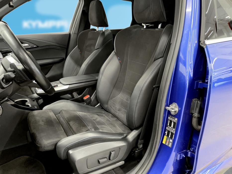 BMW iX1 2024
