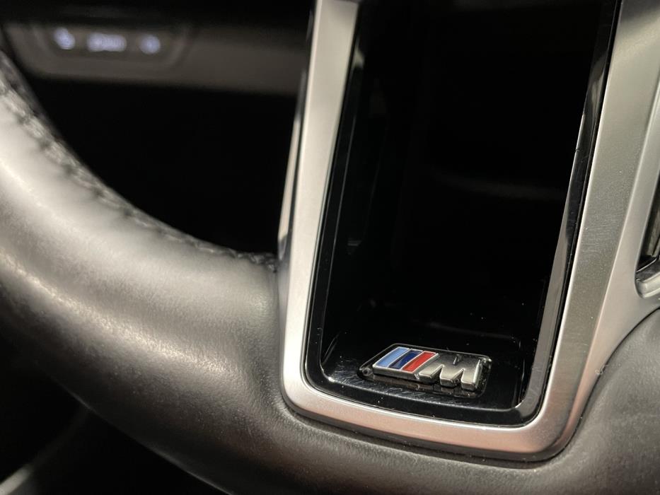BMW iX1 2024
