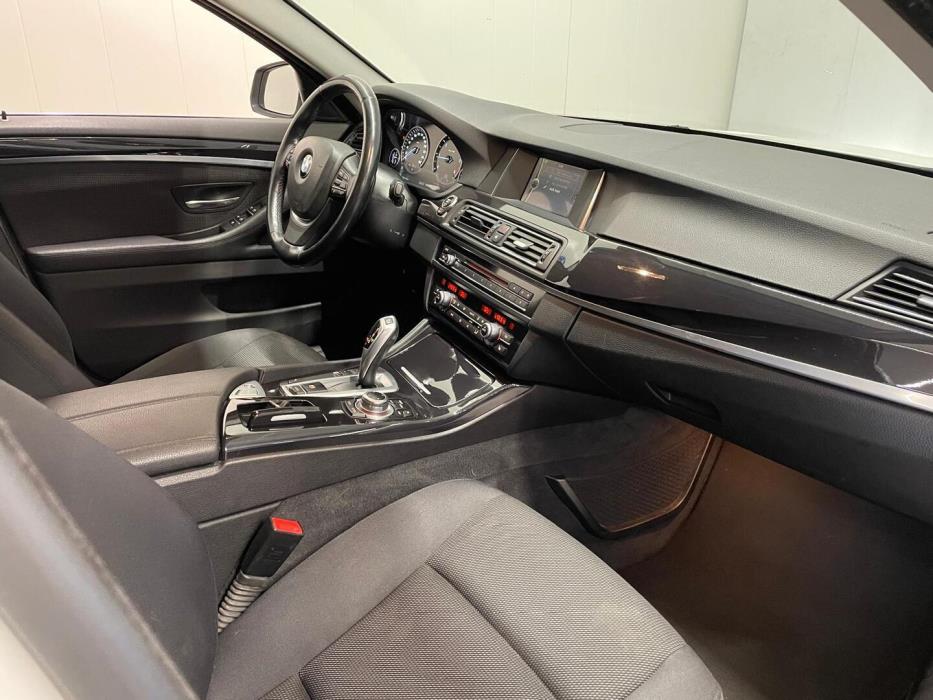 BMW 518 2014