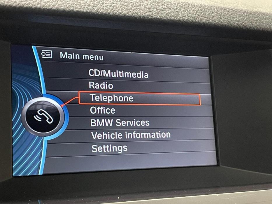 BMW 518 2014