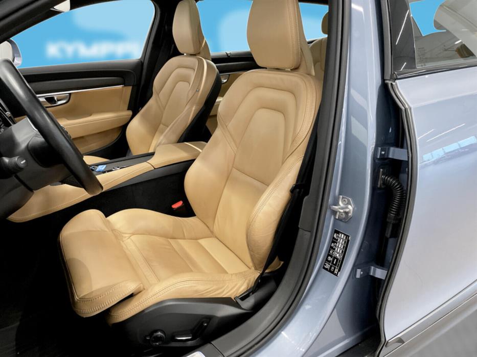 VOLVO V90 Cross Country 2019