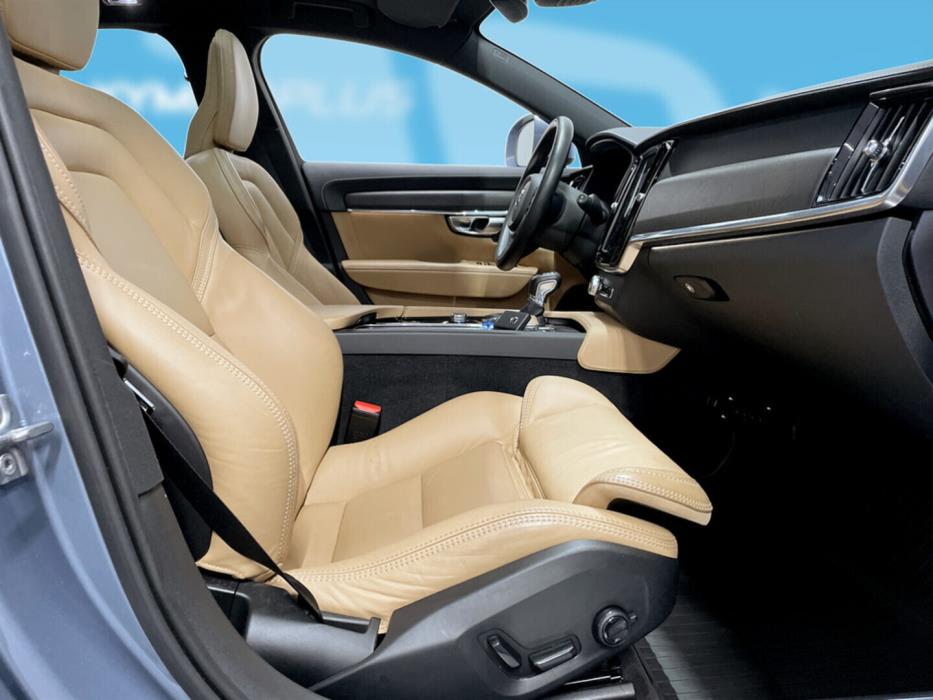 VOLVO V90 Cross Country 2019