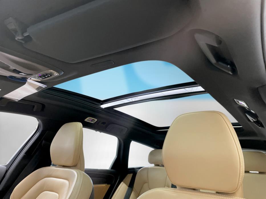 VOLVO V90 Cross Country 2019