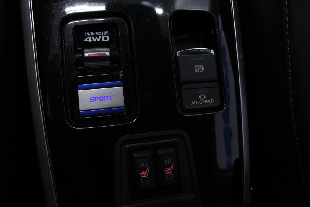 MITSUBISHI Outlander PHEV 2019