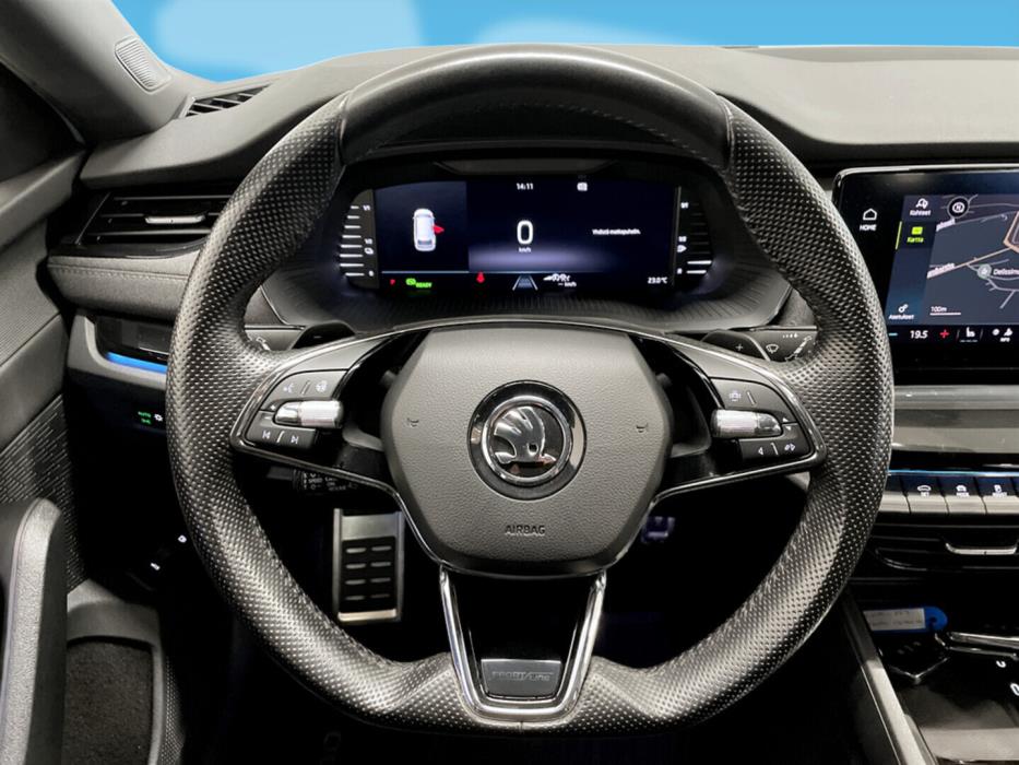 SKODA Octavia 2024