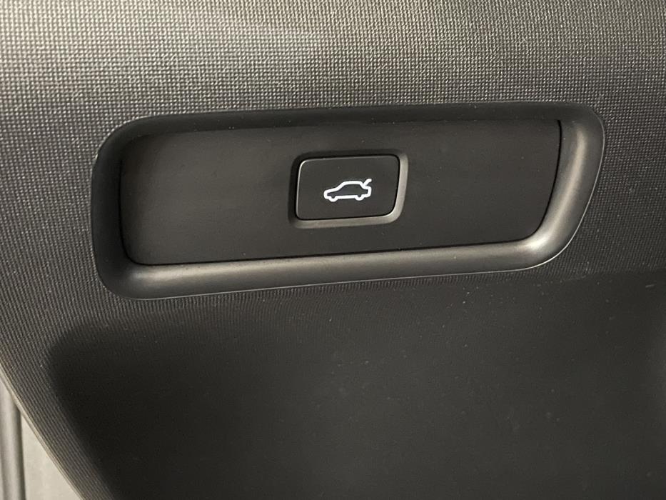 POLESTAR 2 2023