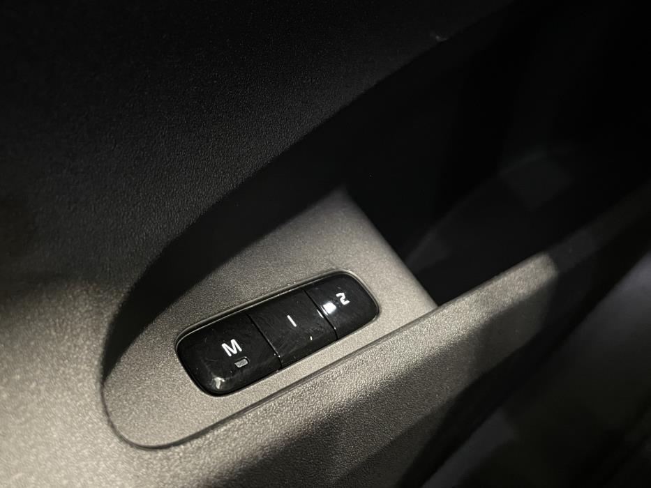 POLESTAR 2 2023