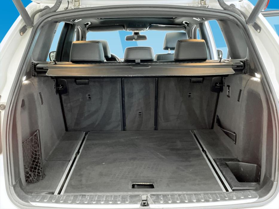BMW X3 2011