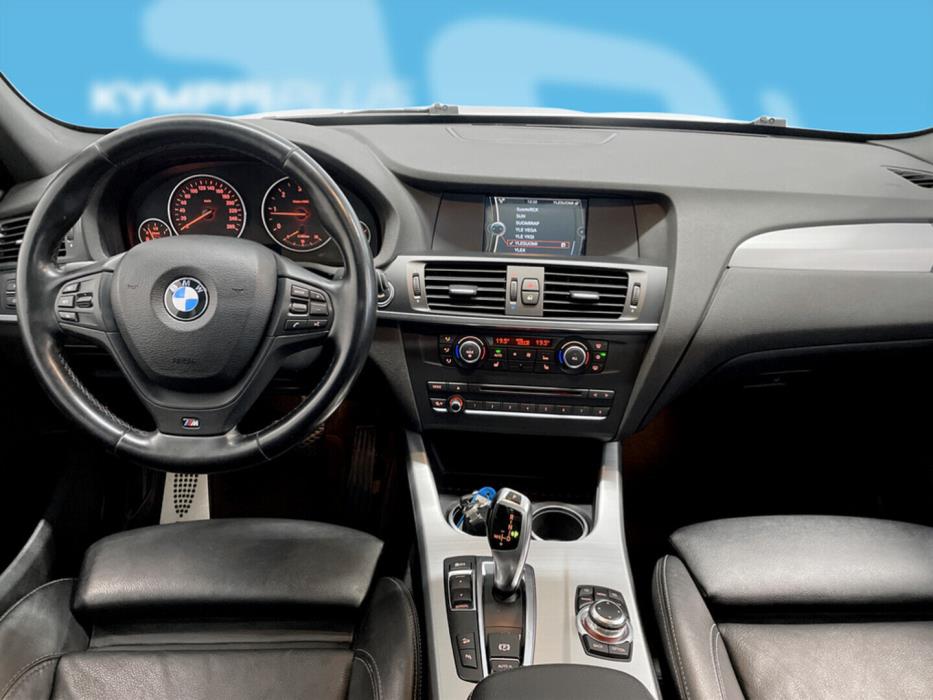 BMW X3 2011