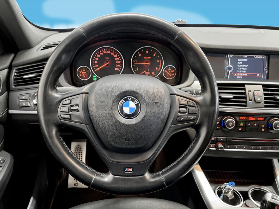 BMW X3 2011