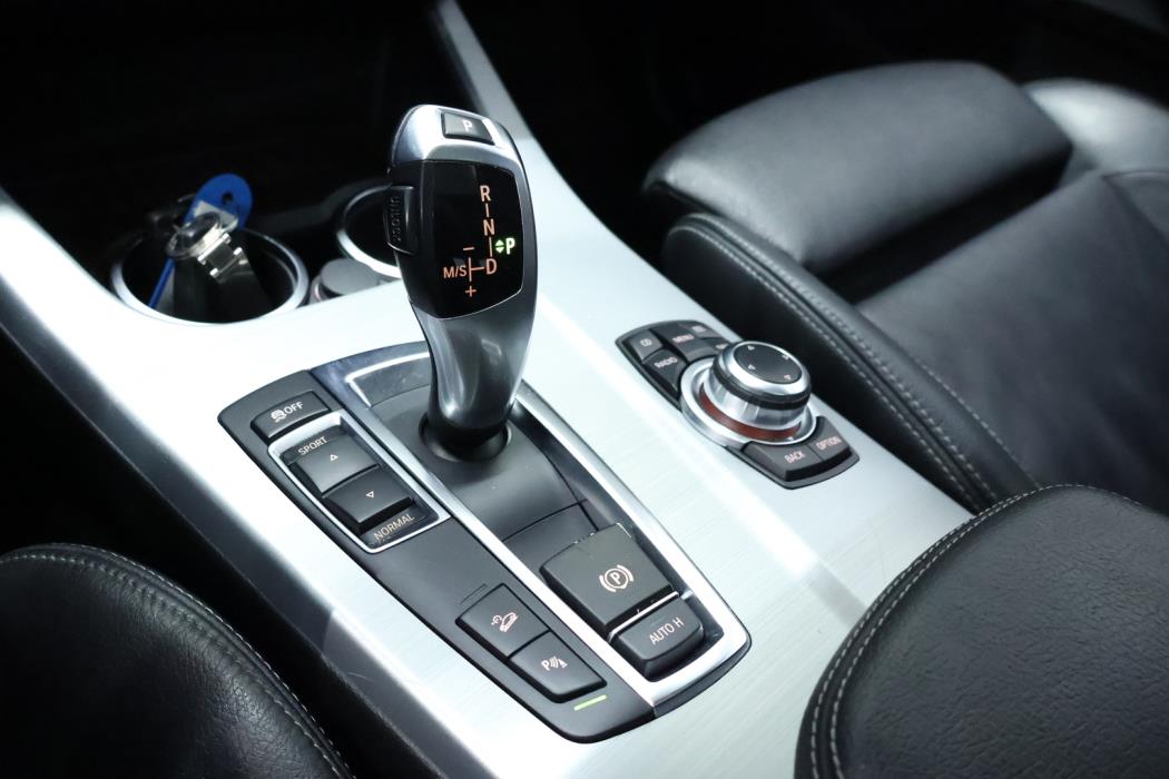 BMW X3 2011