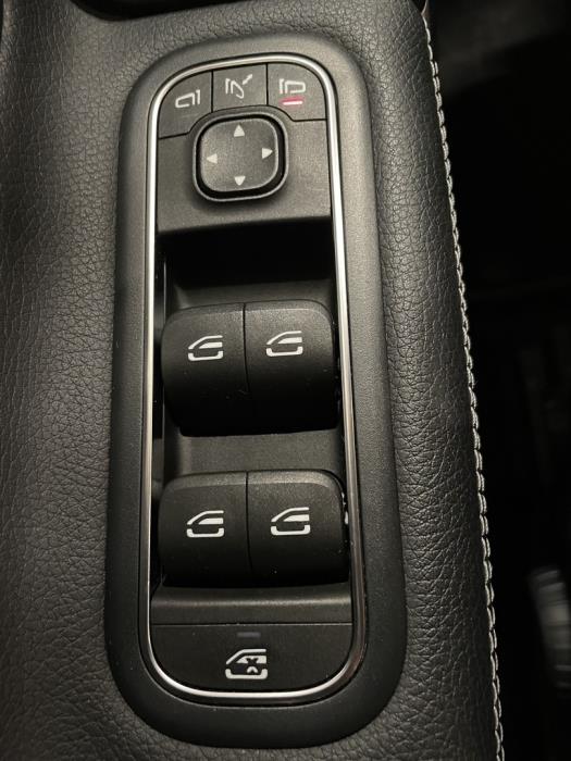 MERCEDES-BENZ CLA 2019