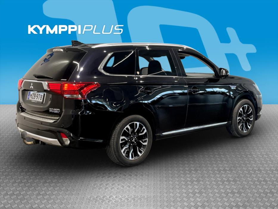MITSUBISHI Outlander PHEV 2016