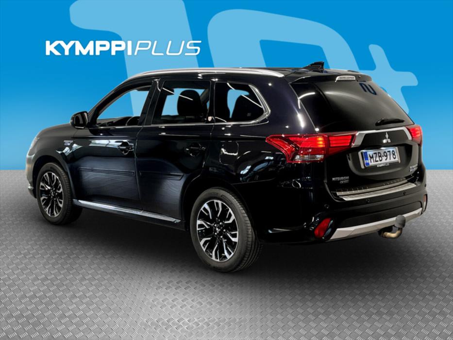 MITSUBISHI Outlander PHEV 2016