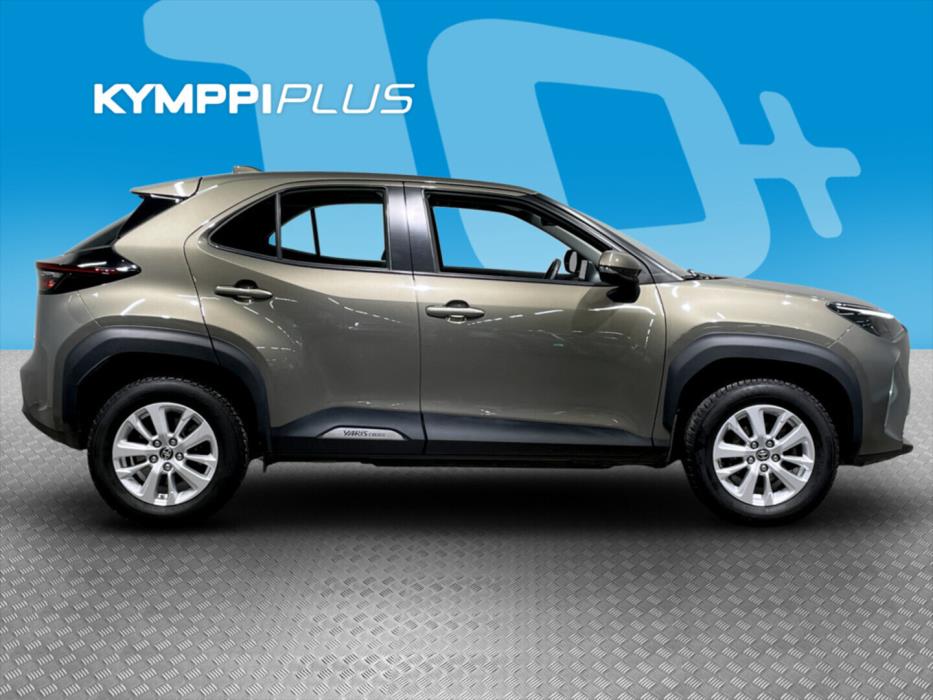 TOYOTA Yaris Cross 2021