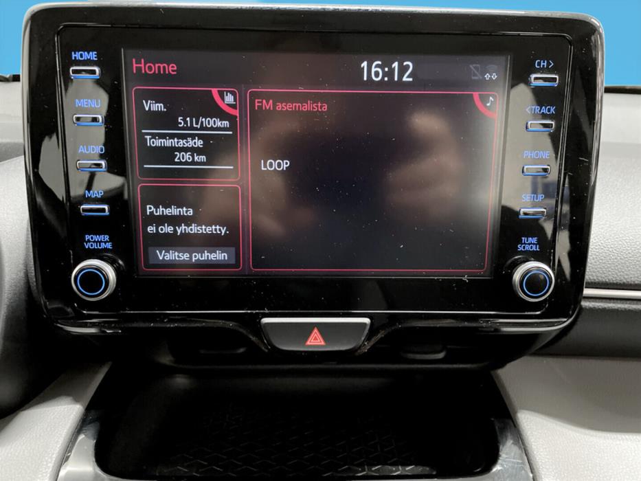 TOYOTA Yaris Cross 2021