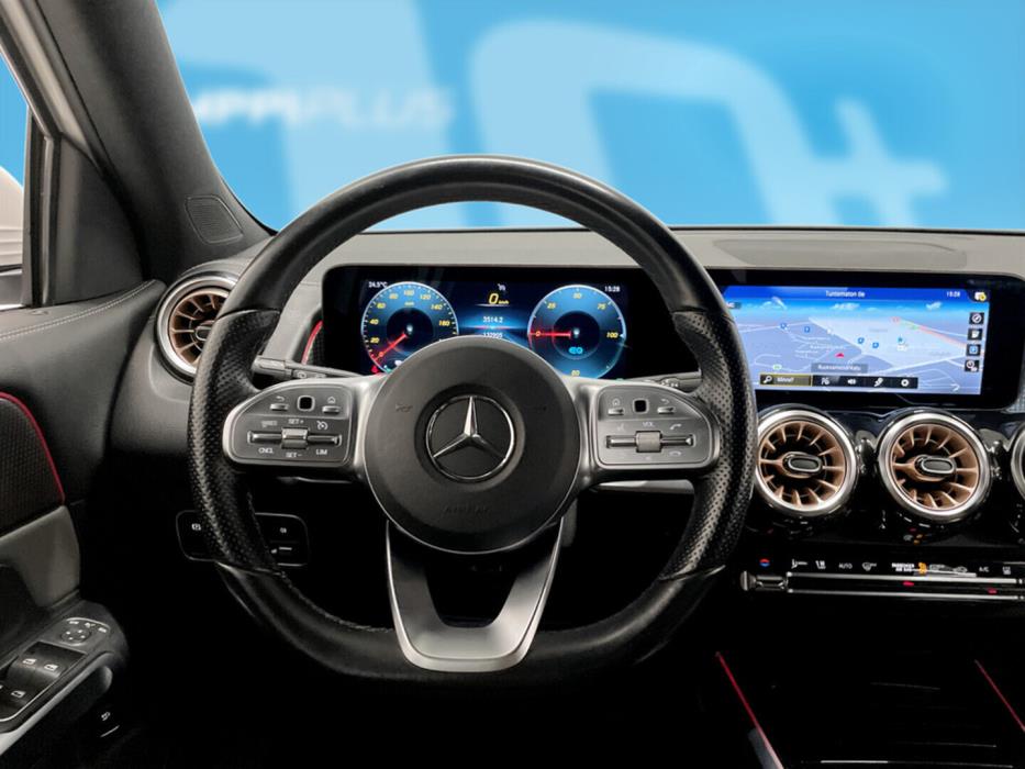 MERCEDES-BENZ EQB 2022