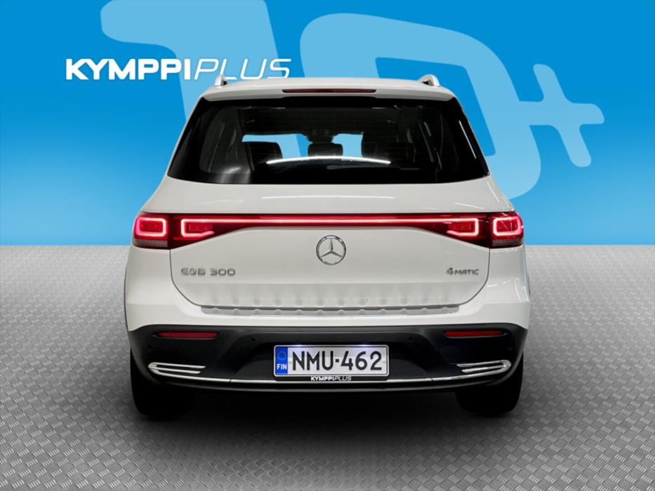 MERCEDES-BENZ EQB 2022
