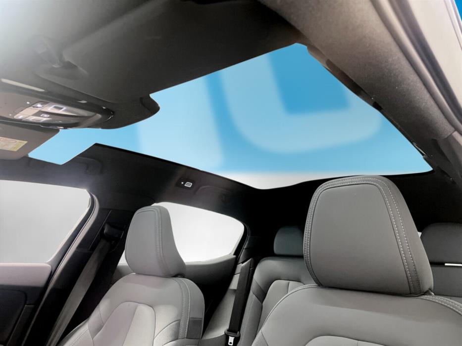 POLESTAR 2 2023