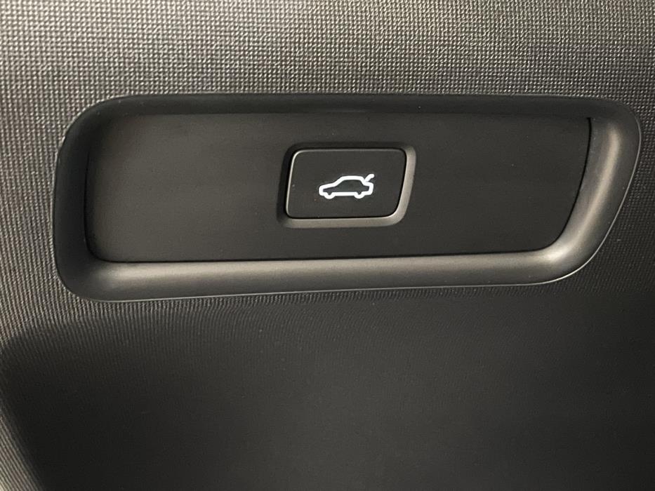 POLESTAR 2 2023
