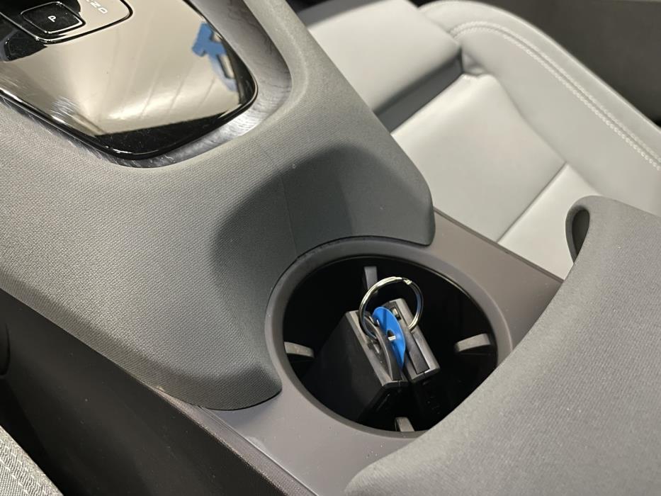 POLESTAR 2 2023