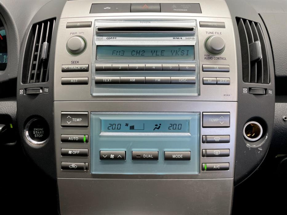 TOYOTA Corolla Verso 2008