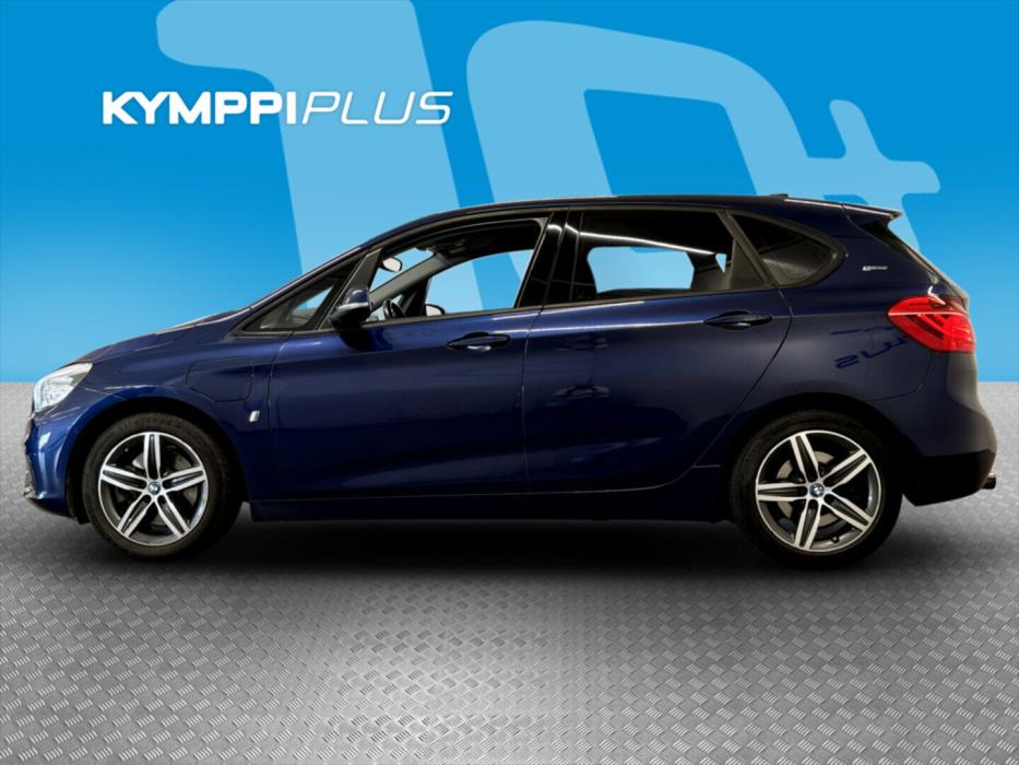 BMW 225 2017