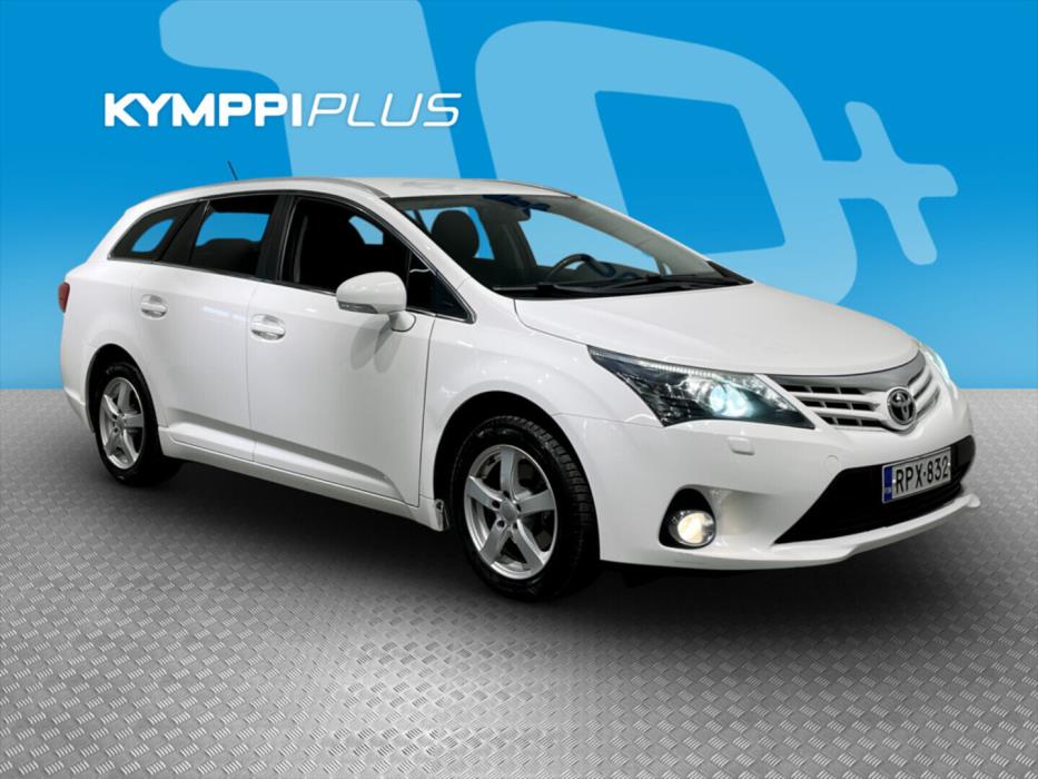 TOYOTA Avensis 2013