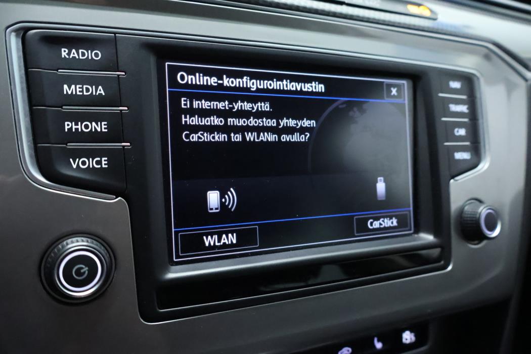 VOLKSWAGEN Passat 2017