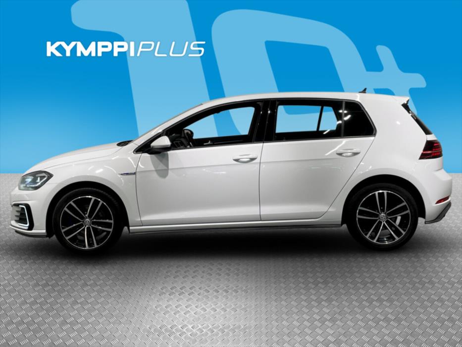 VOLKSWAGEN Golf 2019