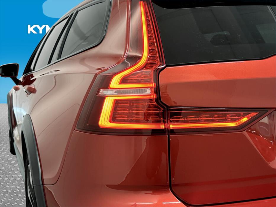 VOLVO V60 Cross Country 2020