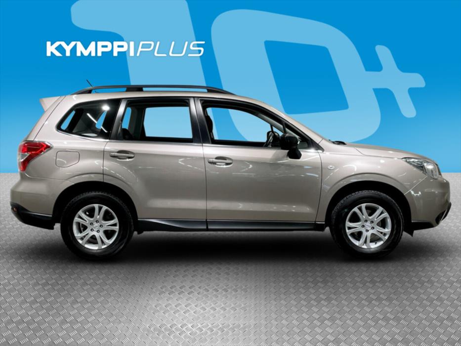 SUBARU Forester 2015