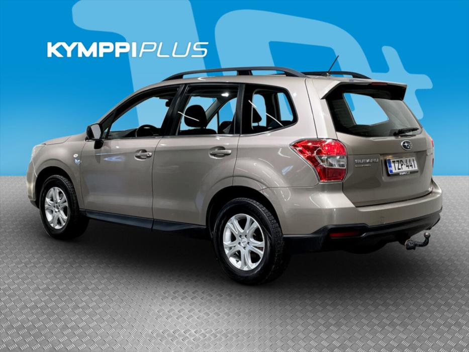 SUBARU Forester 2015