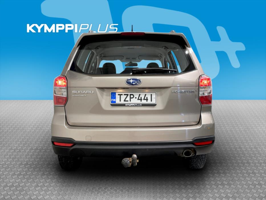 SUBARU Forester 2015