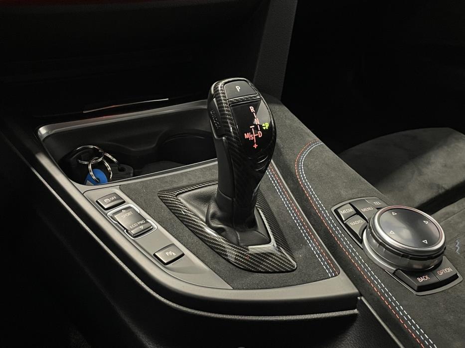 BMW 330 2014