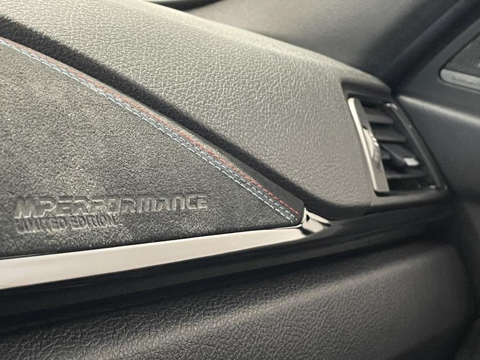 BMW 330 2014