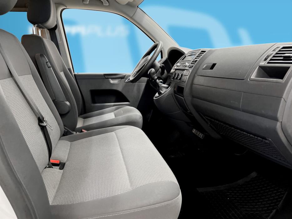 VOLKSWAGEN Caravelle 2014