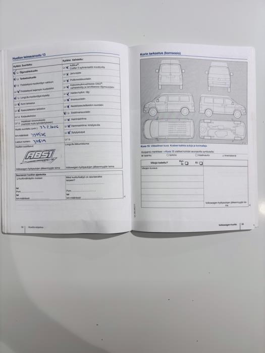 VOLKSWAGEN Caravelle 2014