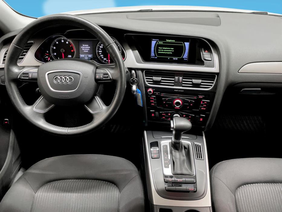 AUDI A4 2013