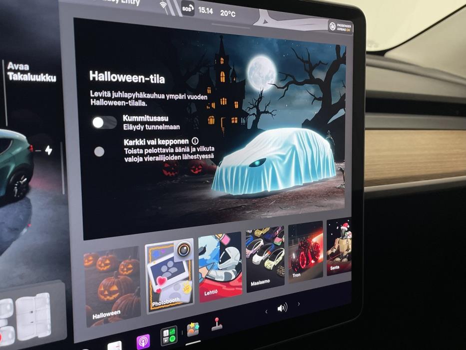 TESLA Model Y 2023