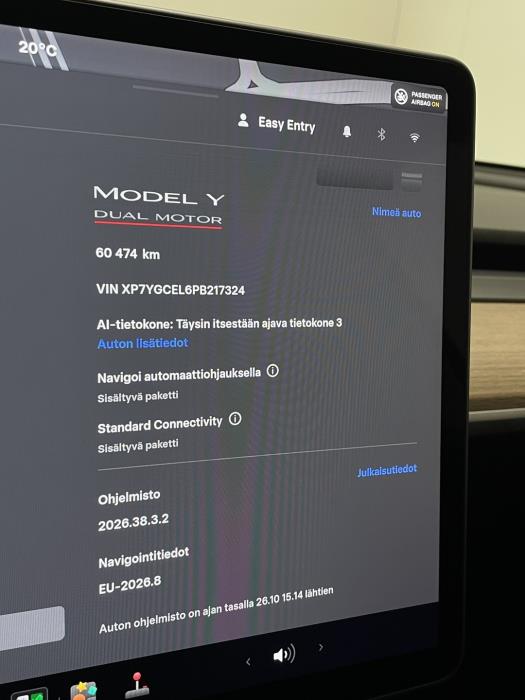 TESLA Model Y 2023